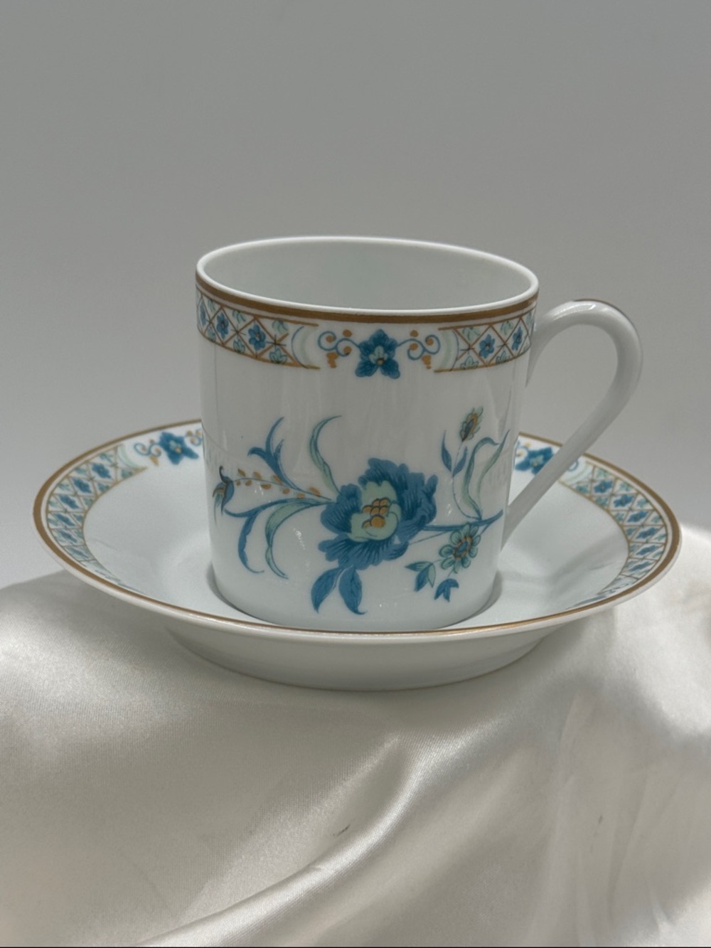 Haviland Limoges Cup & Saucer – Nankin Blue Floral – Gold Trim – Espresso Cup